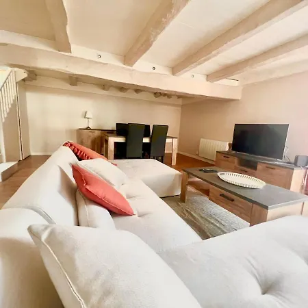 Refuge Champetre - Moderne & Confort - Jardin Terrasse Barbecue - Parking Et Wifi Gratuit - Espace Et Detente - Parfaitement Equipe - Ideal Famille Saint-Coutant-le-Grand